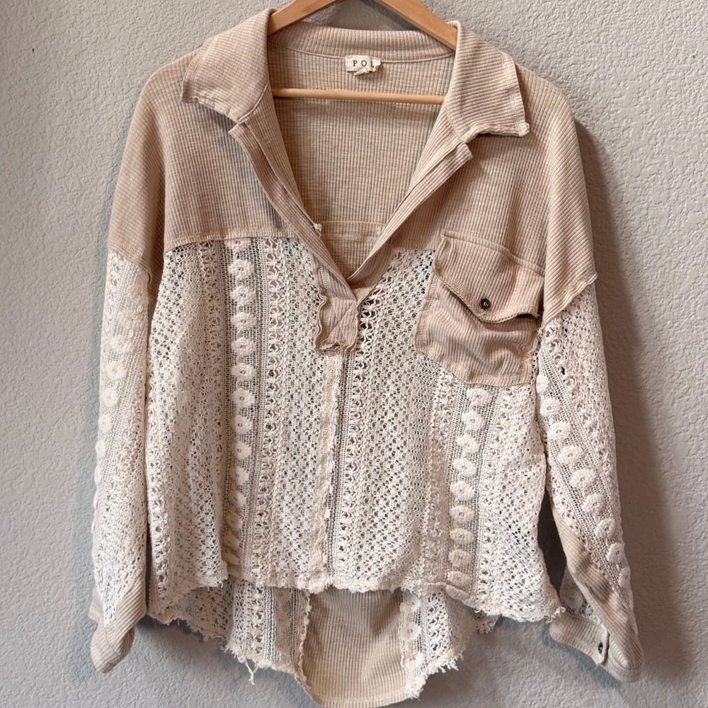 POL Mixed Media Lace Ribbed Top Womens S Tan Ivory Crochet Boho Shacket YKT804